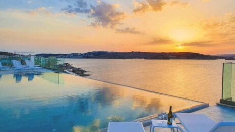 Seaview Hotel 4*