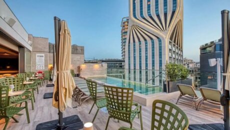 VITA Hotel & Rooftop 3*