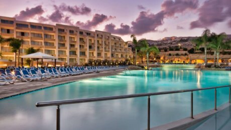 db Seabank Resort & Spa 4*